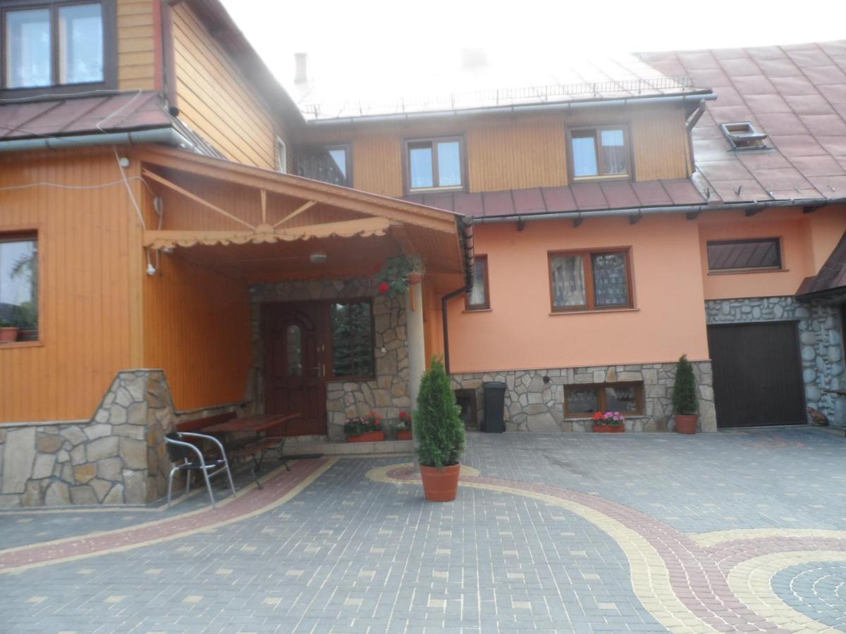 Gorolik U Kwietniow-Centrum Bukowiny- Mozliwosc Wyzywienia Буковина Татранська Екстер'єр фото